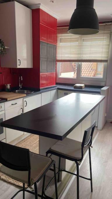 La Casa De Papel,atico Duplex , Proximo Los Vega Y Centro Ciudad * Oviedo