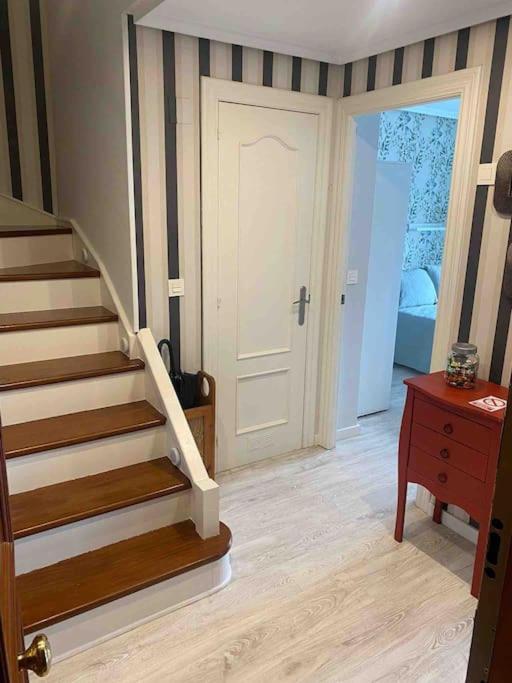 La Casa De Papel,atico Duplex , Proximo Los Vega Y Centro Ciudad Apartamento *