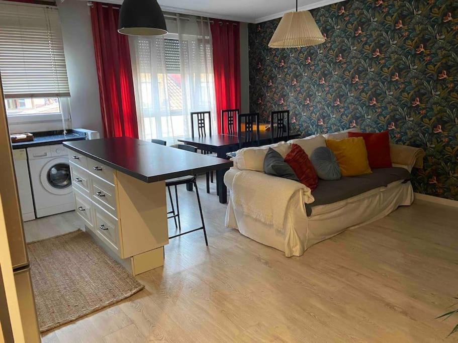 La Casa De Papel,atico Duplex , Proximo Los Vega Y Centro Ciudad