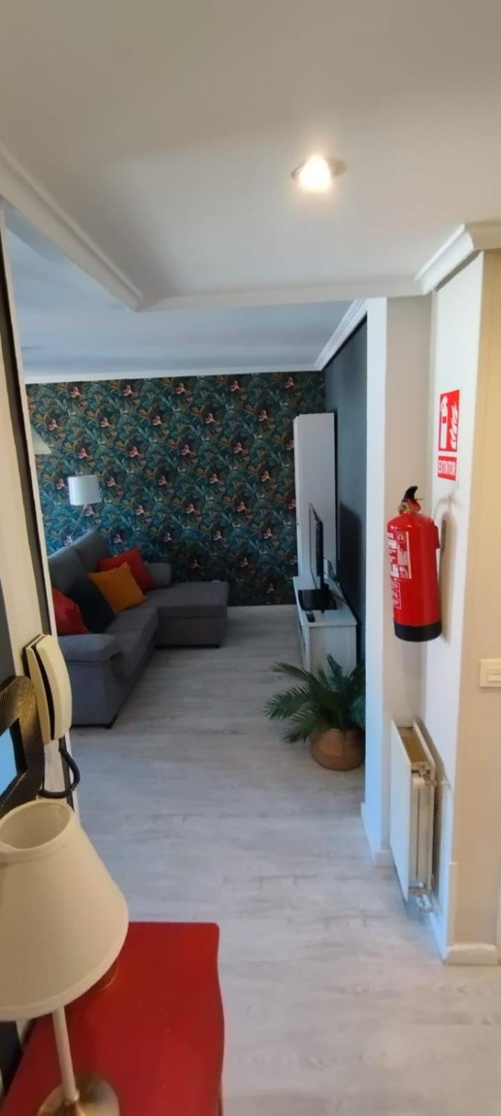 La Casa De Papel,atico Duplex , Proximo Los Vega Y Centro Ciudad Apartamento Oviedo