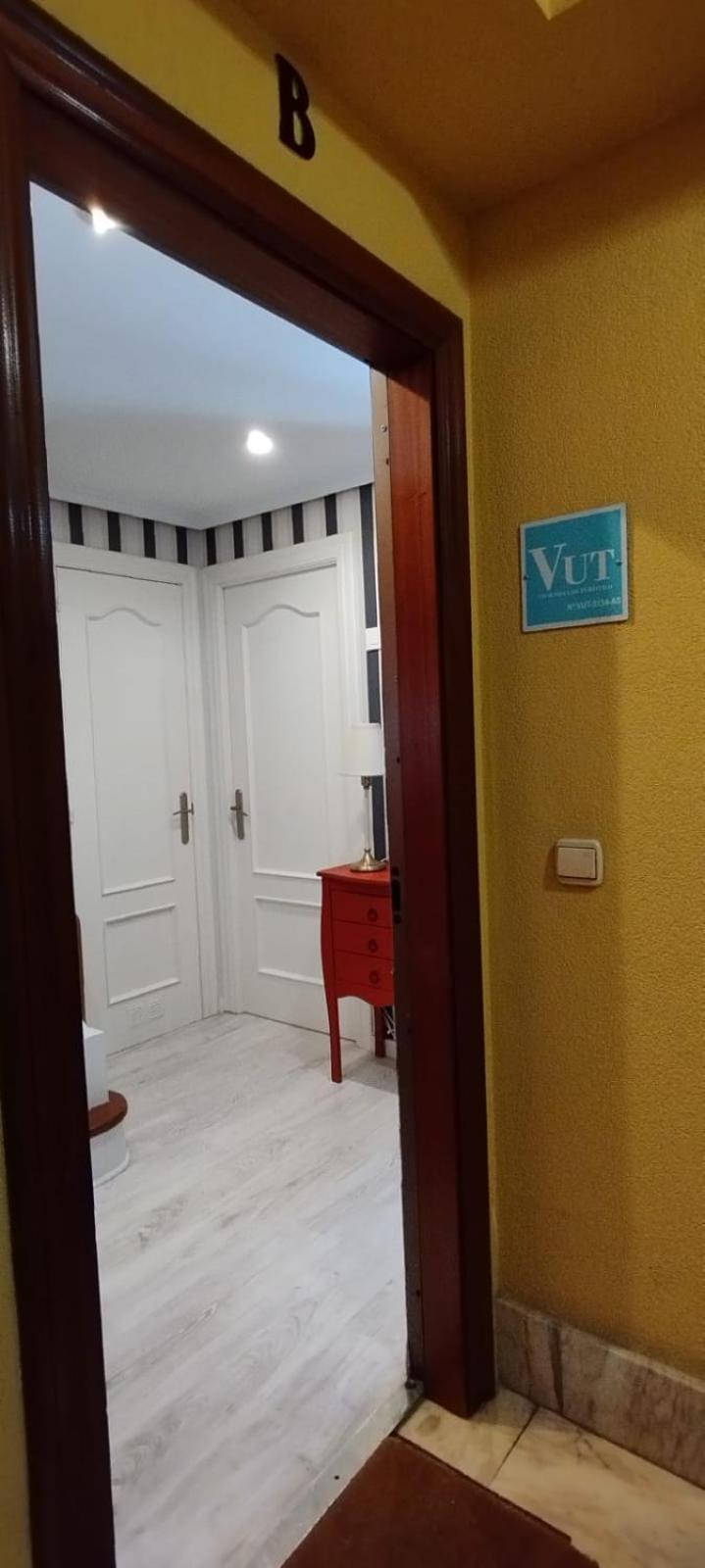 La Casa De Papel,atico Duplex , Proximo Los Vega Y Centro Ciudad *